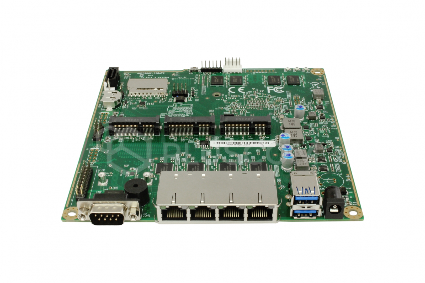 PC Engines APU.4D4 Platforma 4x i211AT LAN, 4GB RAM, AMD GX-412TC CPU
