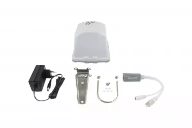 MikroTik RBCUBEG-5AC60AD 60 GHz CPE with Gigabit Ethernet and a 5 GHz failover