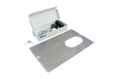 Mounting plate and accessories:
