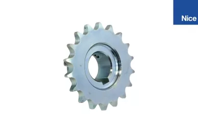 Nice CRA7 18-tooth pinion