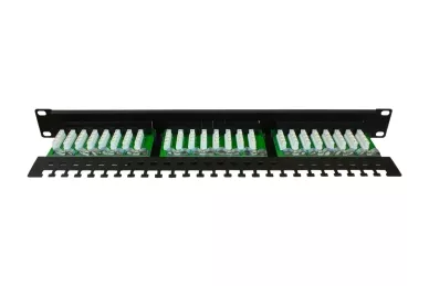 Patchpanel UTP 24x 8P8C (RJ45) 1U mit Platte