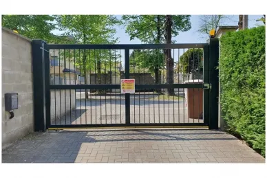 PSG 61.195.400 Protection du battant de porte en acier 400 mm