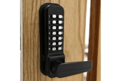PSG BL.BL4409.ECP Metalowy zamek bramowy borg locks BL4409 - jednostronny z klamką, klawiaturą ecp i zatrzaskiem wewnętrznym z funkcją blokady, czarny
