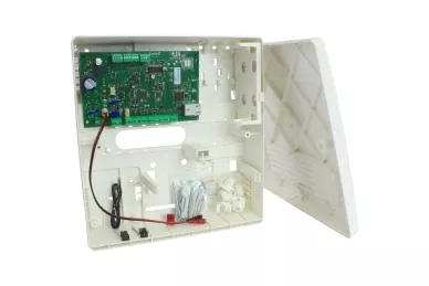 Satel VERSA IP Bedienfeld mit 4 bis 30 Eingängen