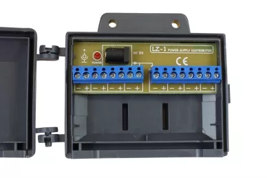 Stromverteiler, Stecker LZ-1