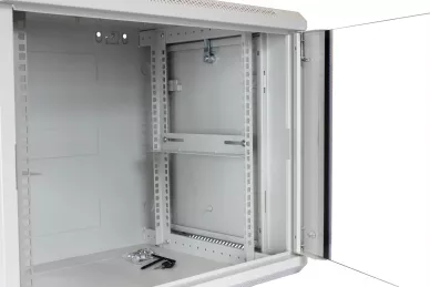 Szafa RACK 19'' 9U 450mm widok wnętrza