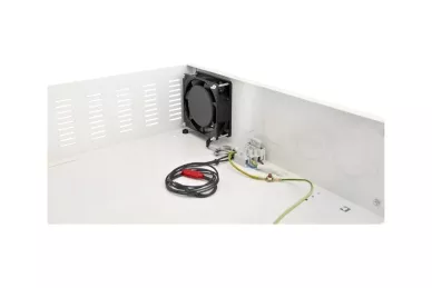 Przykład zamontowania wentylatora: