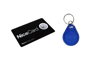 Cartes, porte-clés