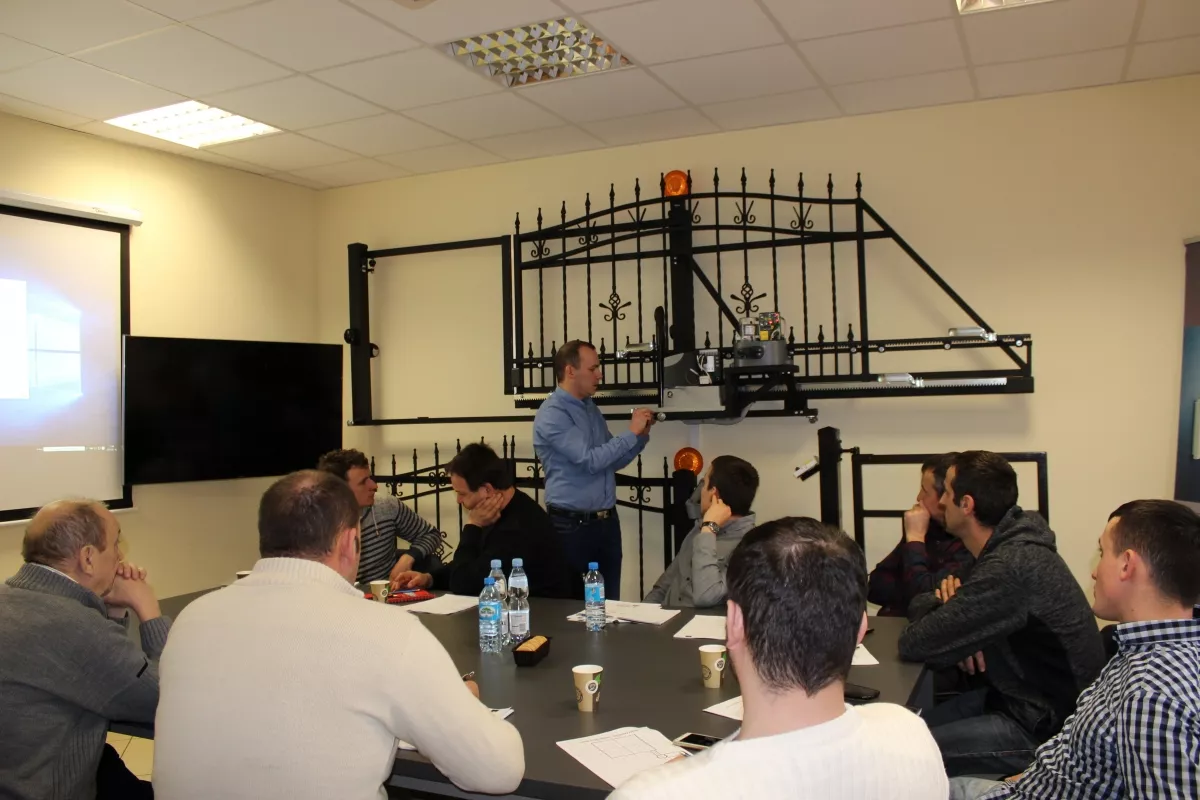 16.02.2016 - 17.02.2016 Szkolenie licencyjne podstawowe- Automatyka do bram Nice