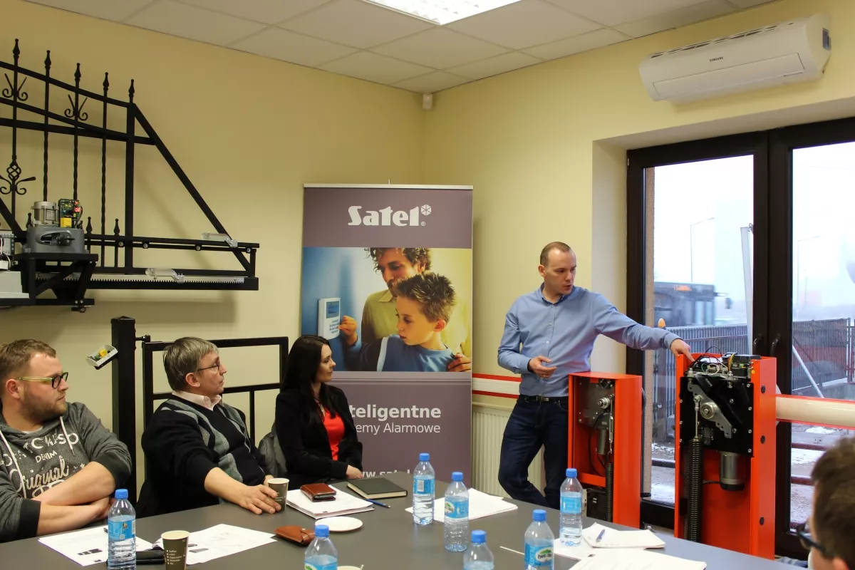 01.03.2016 - 02.03.2016 Szkolenie licencyjne podstawowe-Automatyka do bram Nice