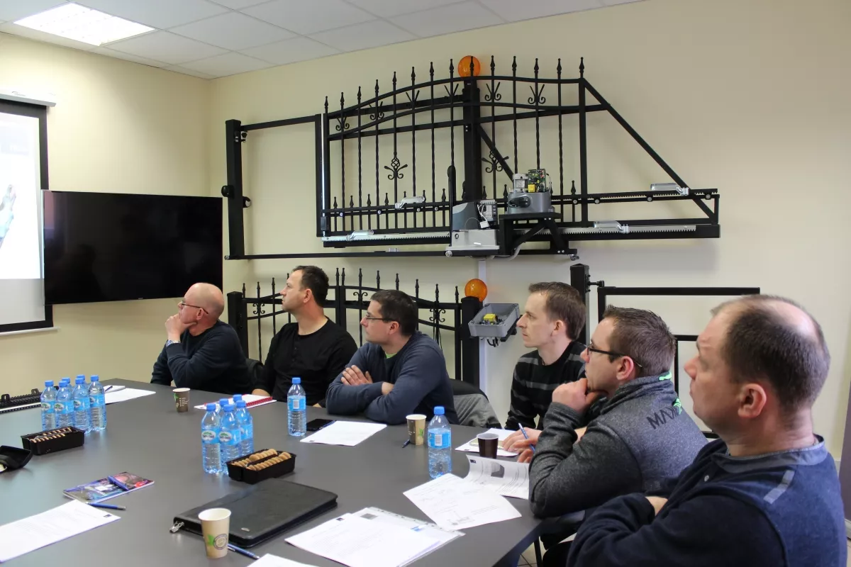 04.03.2016 Szkolenie licencyjne zaawansowane-Automatyka do bram Nice
