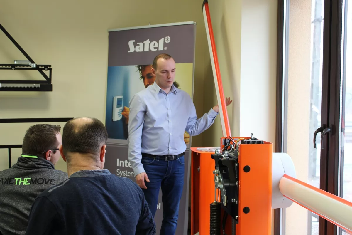 04.03.2016 Szkolenie licencyjne zaawansowane-Automatyka do bram Nice
