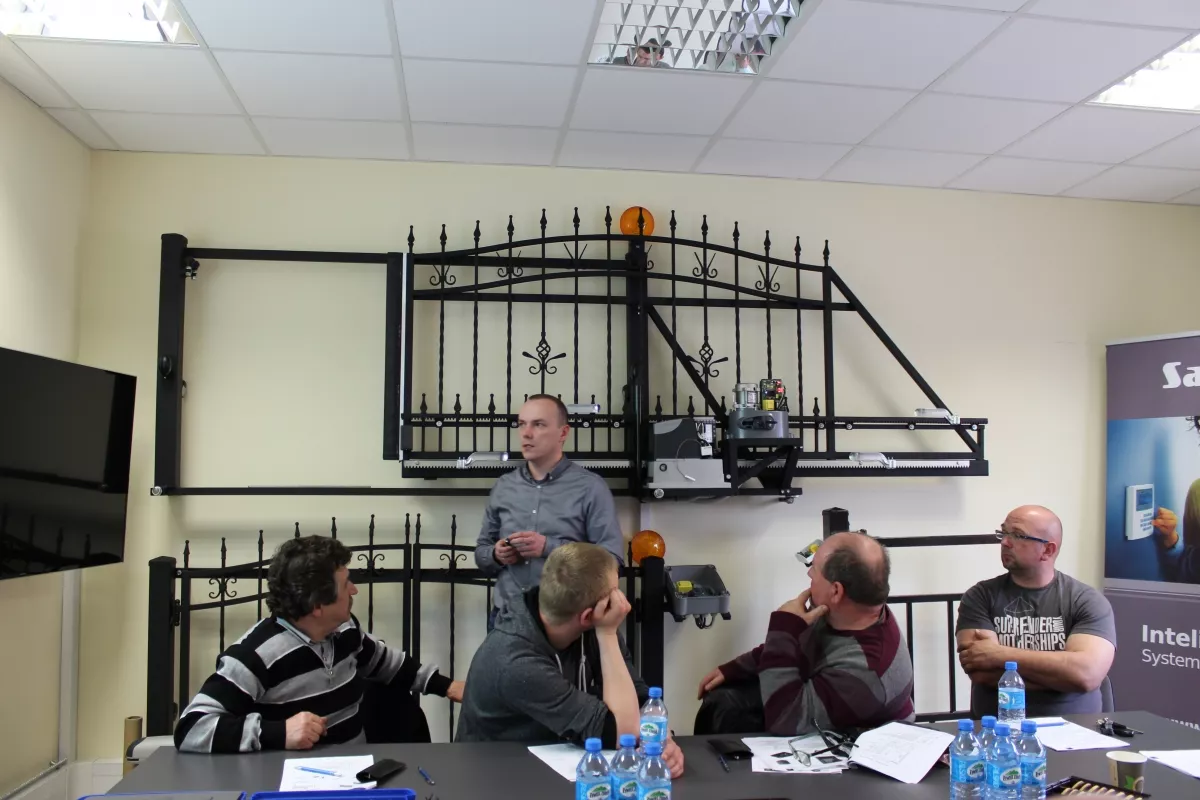 08.04.2016 Szkolenie licencyjne zaawansowane-Automatyka do bram Nice