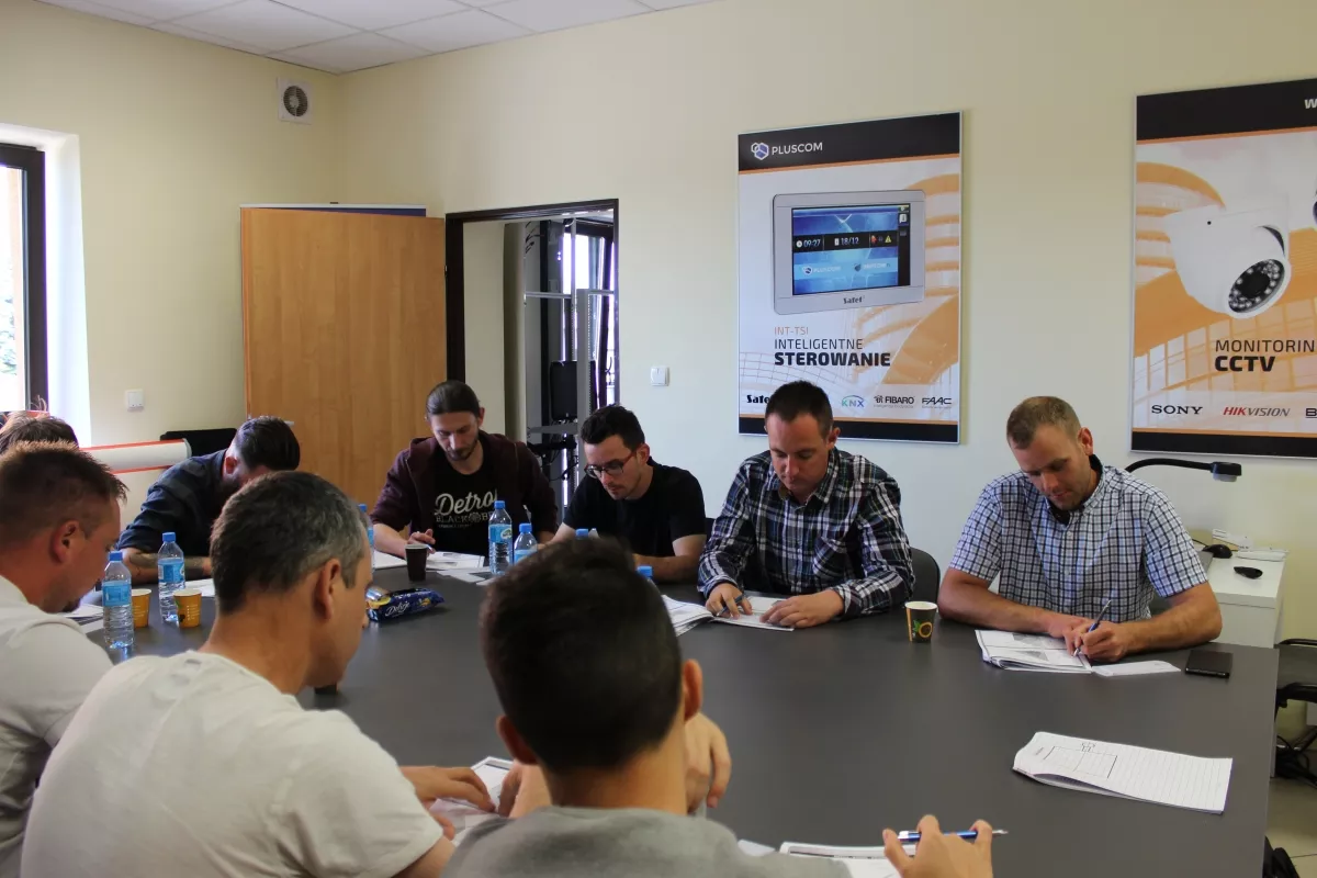07.06.2016 - 08.06.2016 Szkolenie licencyjne podstawowe-Automatyka do bram Nice