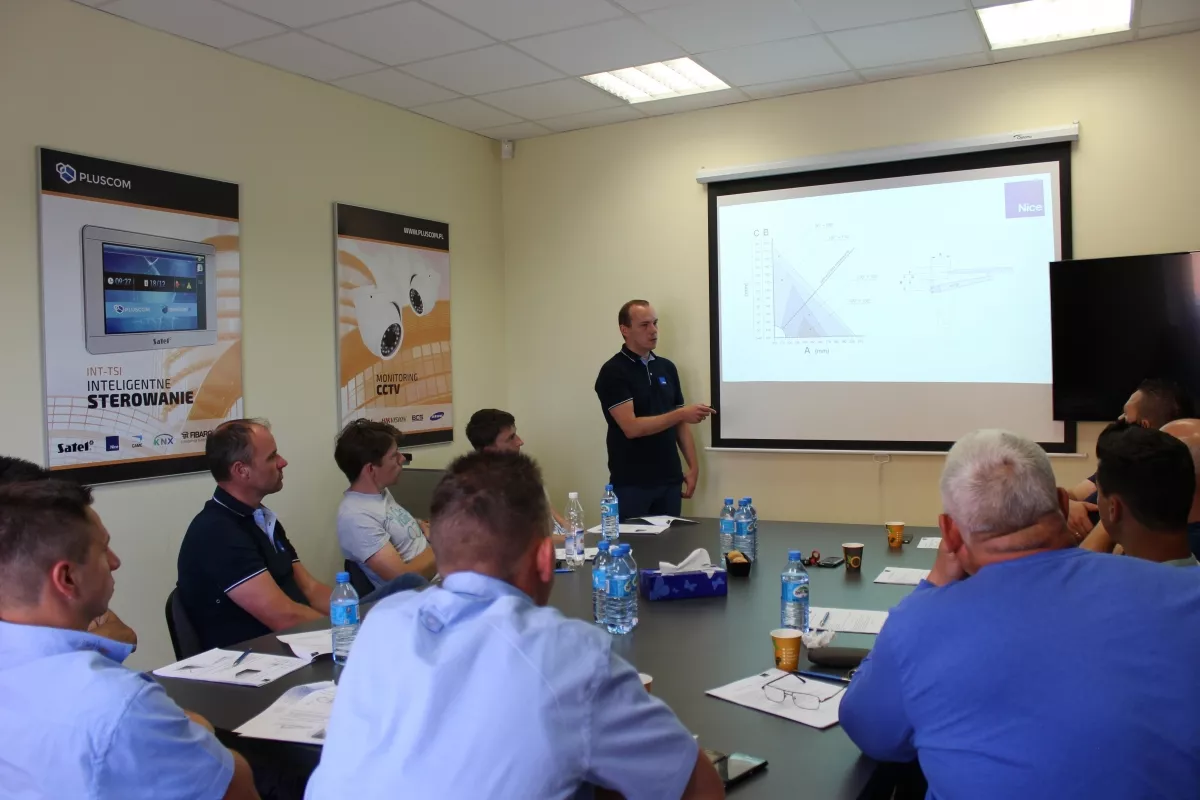 10.06.2016 Szkolenie licencyjne zaawansowane-Automatyka do bram Nice