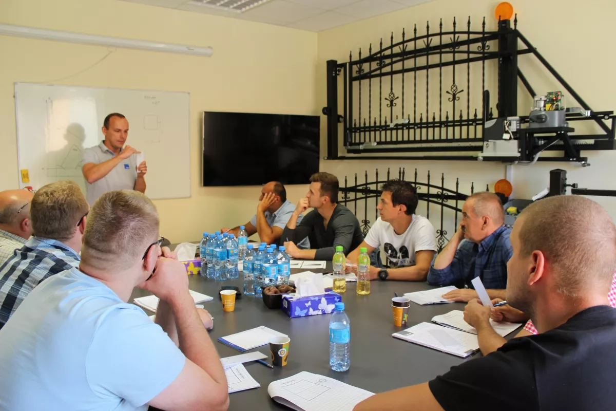 23.08.2016 - 24.08.2016 Szkolenie licencyjne podstawowe-Automatyka do bram Nice