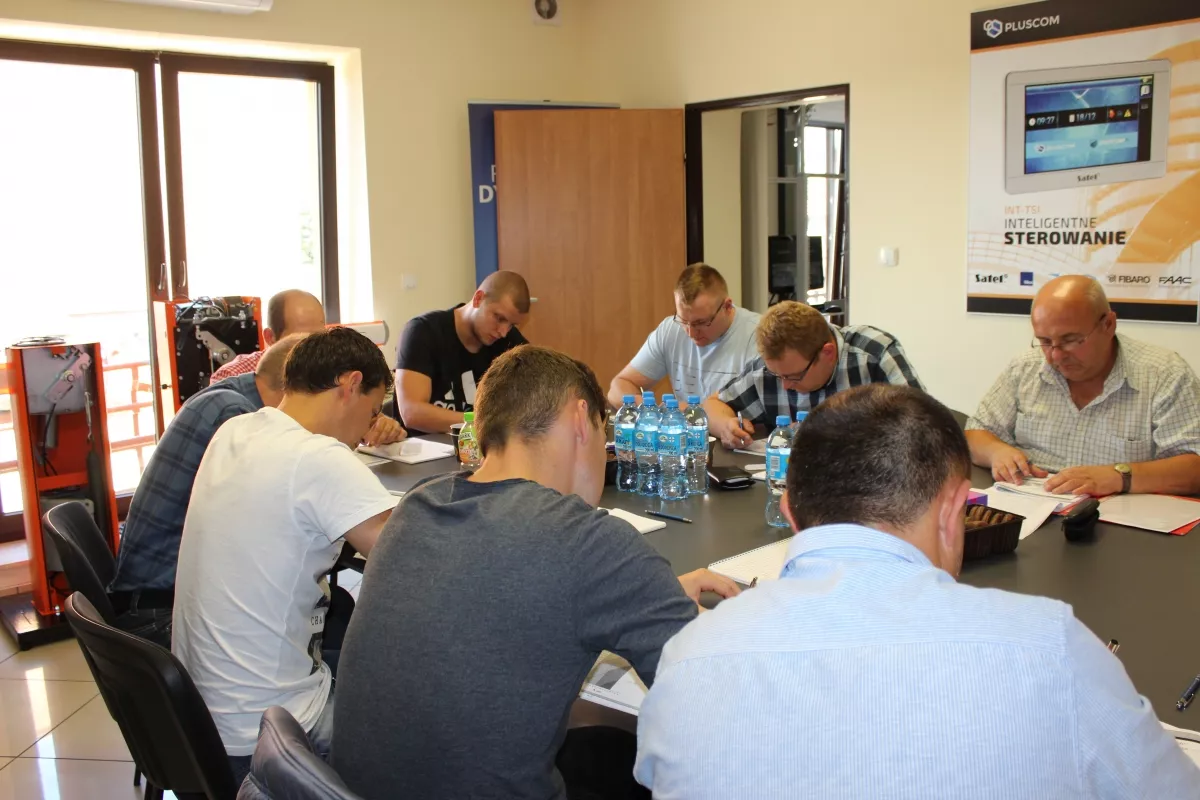 23.08.2016 - 24.08.2016 Szkolenie licencyjne podstawowe-Automatyka do bram Nice