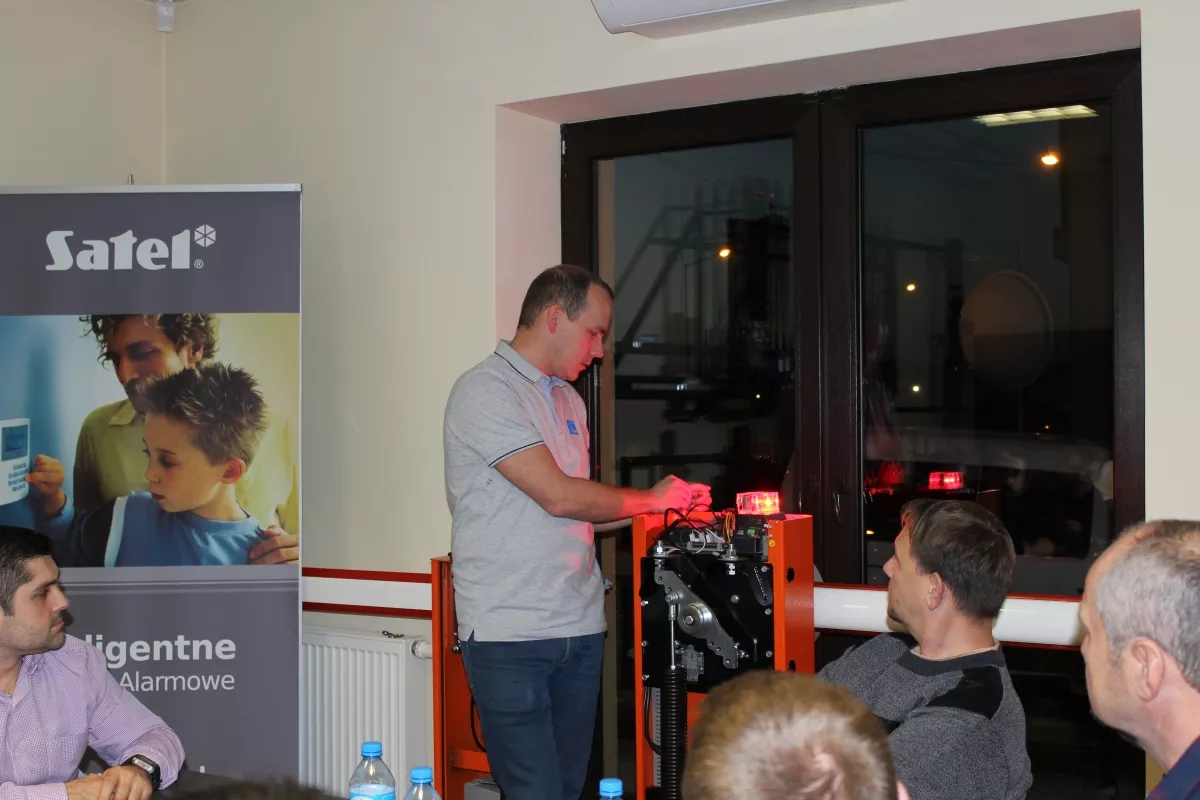 22.11.2016 Szkolenie licencyjne zaawansowane-Automatyka do bram Nice