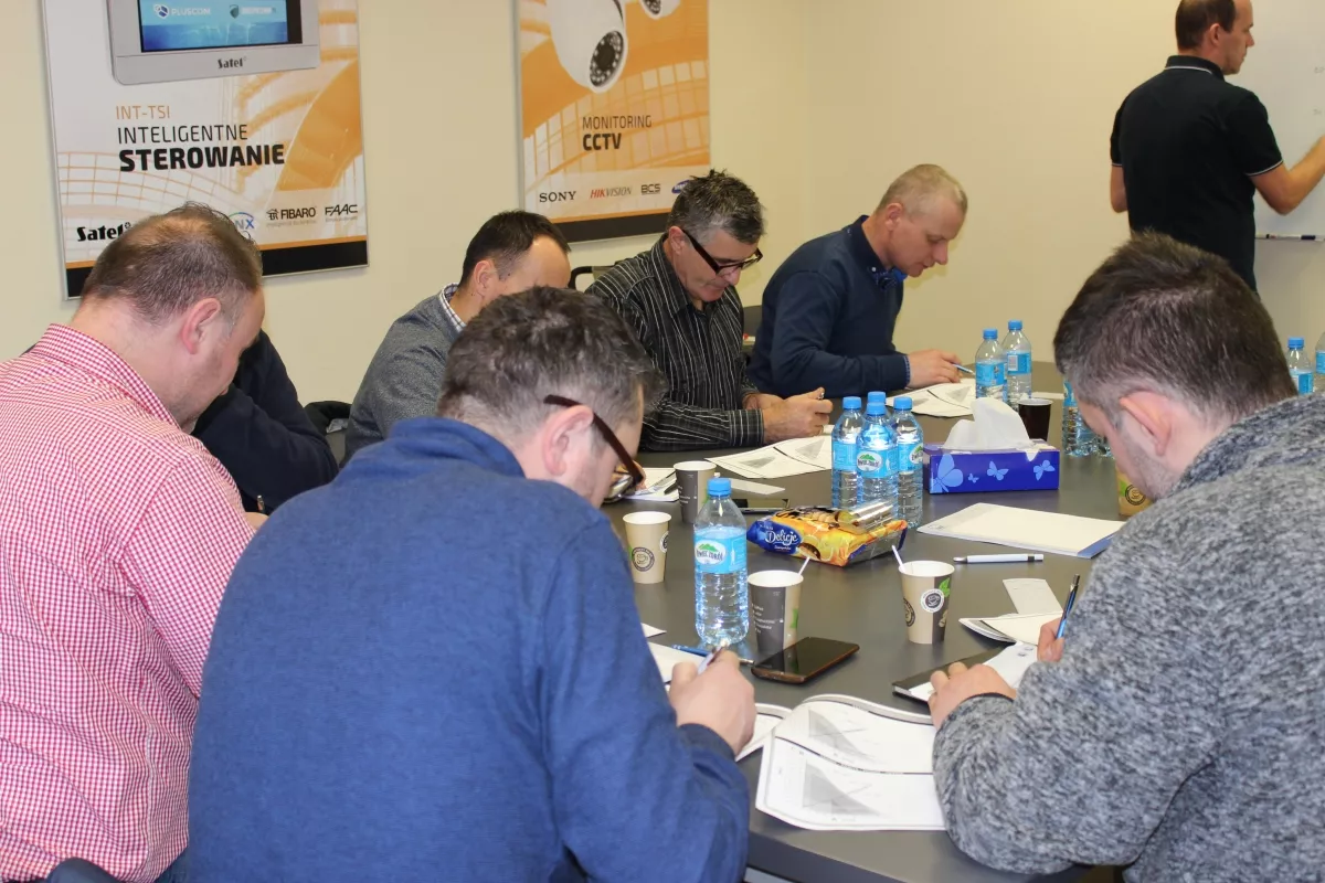 17.01.2017 - 18.01.2017 Szkolenie licencyjne podstawowe-Automatyka do bram Nice