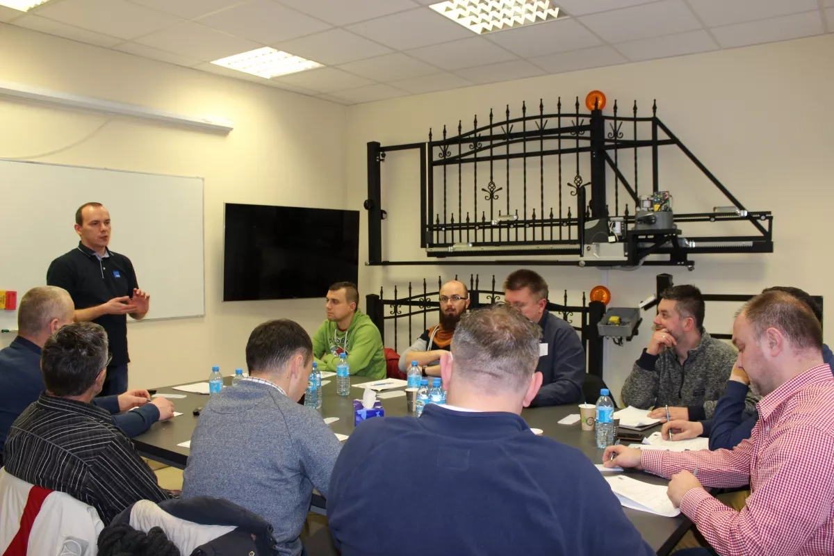 17.01.2017 - 18.01.2017 Szkolenie licencyjne podstawowe-Automatyka do bram Nice