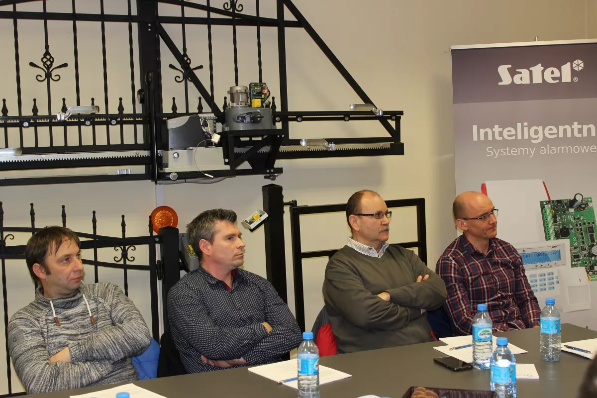 07.02.2017 - 08.02.2017 Szkolenie licencyjne podstawowe-Automatyka do bram Nice