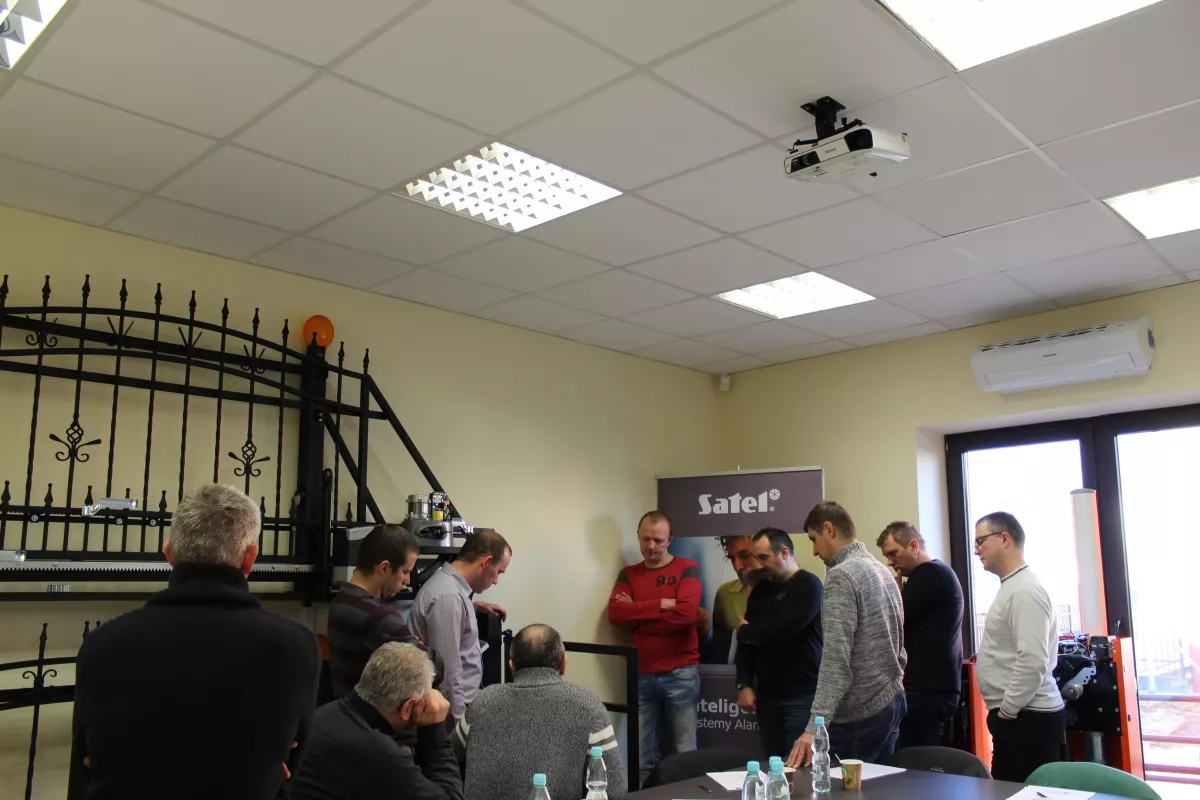 14.01.2016 - 15.01.2016 Szkolenie licencyjne podstawowe- Automatyka do bram Nice