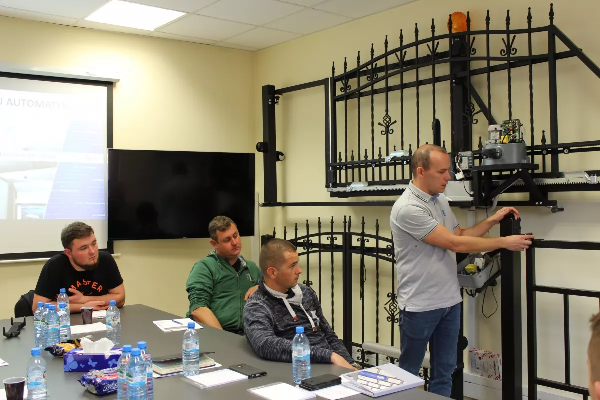 03-04.10.2017 Szkolenie licencyjne podstawowe - Automatyka do bram Nice